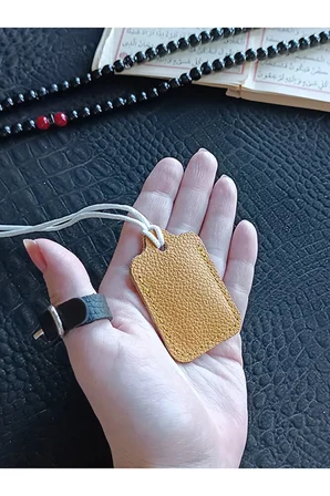 Küçük Dörtgen Cevşen Dualı Kolye Muska Hakiki Deri El Yapımı