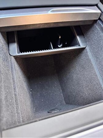 Tesla Model Y Juniper Orta Konsol Düzenleyici –  Araca Birebir Uyumlu Organizer