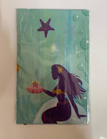 Delux Serisi Yaz Sofra Düzeni Bahçe Deniz Kızı Plastik Masa Örtüsü (120*180 cm)