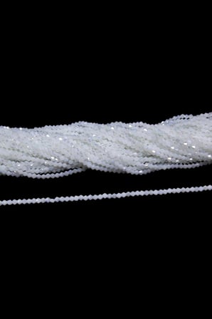 4 mm Süt Beyaz Piramit Kristal Cam Boncuk 1 Dizi - (85 Adet)