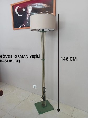 ORMAN YEŞİLİ AHŞAP LAMBADER-KÖŞE LAMBASI-BEJ KUMAŞ BAŞLIK
