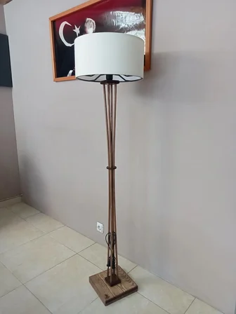 Balsa Dekor Ahşap Lambader Krem Ceviz El Yapımı 150 Cm Kumaş Başlık Aç Kapa Anahtarlı Salon Ofis Yatak Odası