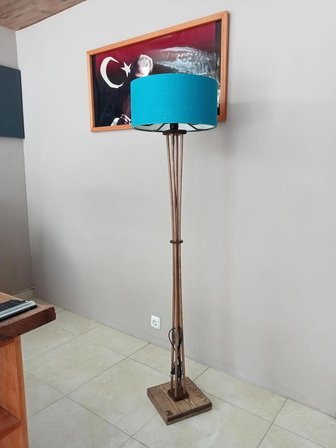 BALSA DEKOR AHŞAP KÖŞE AYDINLATMA- LAMBADER