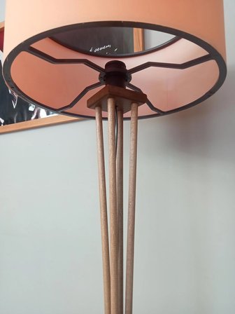 Balsa Dekor Ahşap Lambader Köşe Turuncu Kumaş Başlıklı 149 cm Aç Kapa Anahtarlı Kayın Ağacı Modern