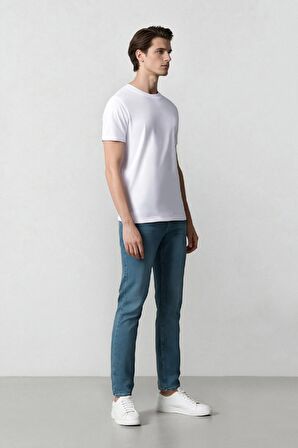 DeFacto Pedro Slim Fit Dar Kalıp Normal Bel Dar Paça Jean Pantolon E3366AX25SPNM29
