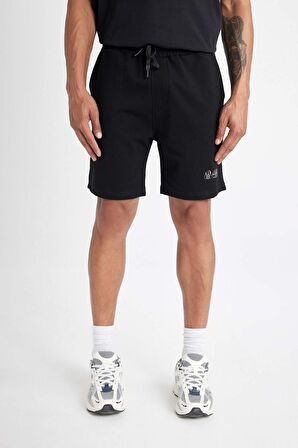 DeFacto Star Wars Regular Fit Düz Paça Şort C5864AX24HSBK81