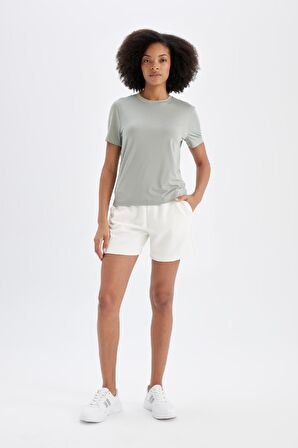 DeFactoFit Standart Fit Bisiklet Yaka Sporcu Basic Düz Kısa Kollu Tişört D2296AX24AUKH418