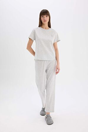 DeFacto Pijama Takımı Regular Fit Bisiklet Yaka Kısa Kollu Üst Beli Lastikli Uzun Altı-Fall in Love E5820AX25SPGR93