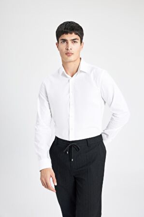 DeFacto Slim Fit Dar Kesim İtalyan Yaka Non Iron Ütü Gerektirmeyen Uzun Kollu Beyaz Gömlek A7803AX24SPWT32