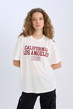 DeFacto Oversize Geniş Kalıp Bisiklet Yaka Baskılı Kısa Kollu Tişört D9608AX25SMWT32