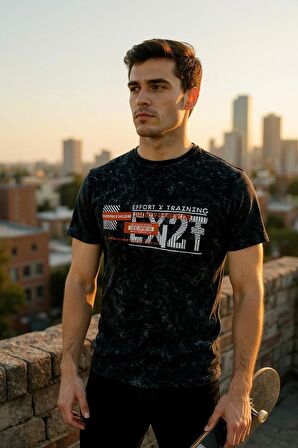 Erkek Fit Kesim Dijital Baskılı Pamuklu T-Shirt