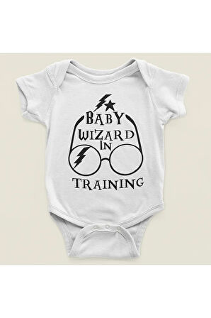 Bebek Sihirbazı Eğitimde Yazılı Pamuklu Yumuşak Unisex Çıtçıtlı Body Zıbın
