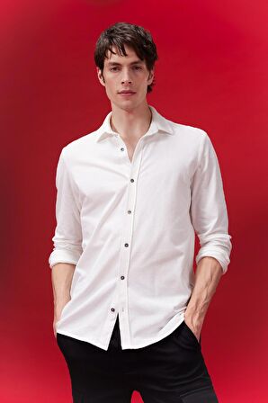 DeFacto Regular Fit Basic Düz Uzun Kollu Beyaz Gömlek B2896AX24SPWT34