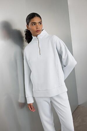 DeFactoFit Oversize Geniş Kalıp Fermuarlı Dik Yaka Skuba Dalgıç Kumaş Sporcu Basic Düz Sweatshirt C9404AX24AUBE817