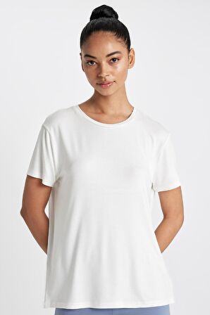 DeFactoFit Standart Fit Bisiklet Yaka Sporcu Basic Düz Kısa Kollu Tişört D1904AX24HSER105