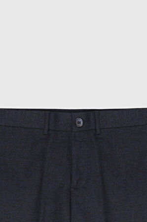 Slim Fit Dar Kesim Beli Gizli Lastikli Yan Cepli Desenli Klasik Pantolon