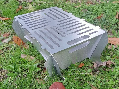 LAZER MANGAL PORTATİF PRATİK KATLANABİLİR PASLANMAZ IZGARALI 41X25 CM