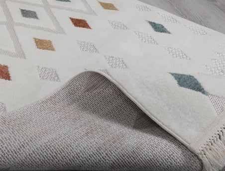 Dekoratif Bergama Serisi Salon Oturma Odası Mutfak Kesme Yolluk Makine Halısı 9803A