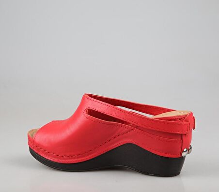 CASTLE BLACK 42112 Hakiki Deri Ortopedik Kırmızı Kadın Terlik