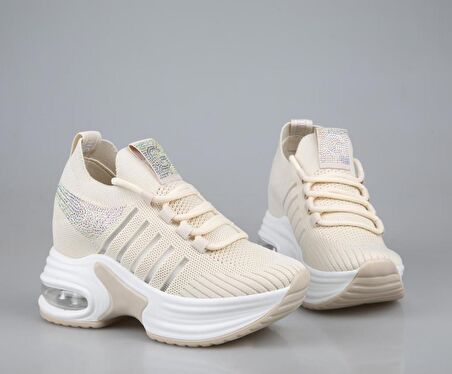GUJA 24y300-14 Dolgu Topuk Bej Kadın Sneakers