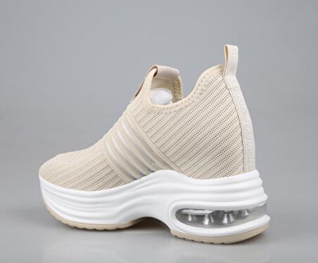 GUJA 24y300-8 Dolgu Topuk Bej Kadın Sneakers