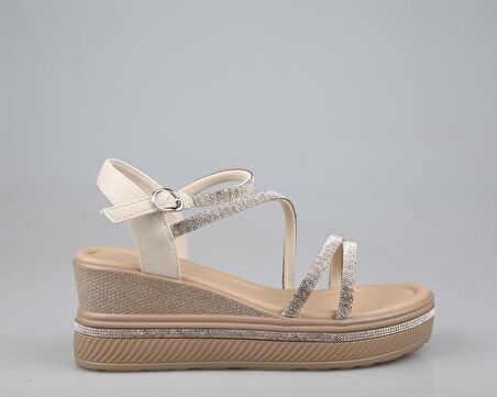 GUJA 24y429-1 Bej Kadın Sandalet