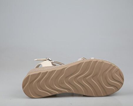 GUJA 24y429-1 Bej Kadın Sandalet