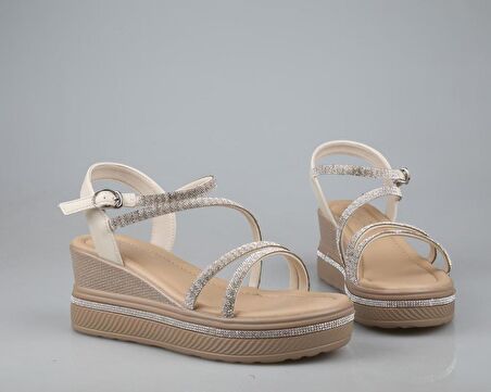 GUJA 24y429-1 Bej Kadın Sandalet