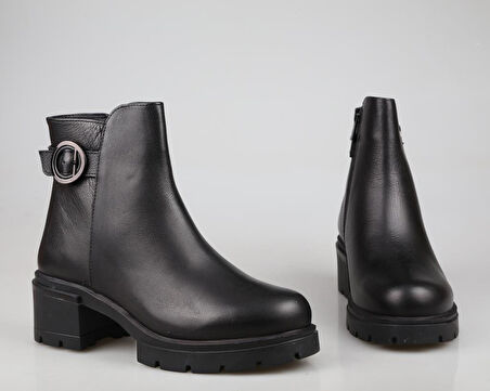 CASTLE BLACK 27362 Hakiki Deri Siyah Kadın Bot