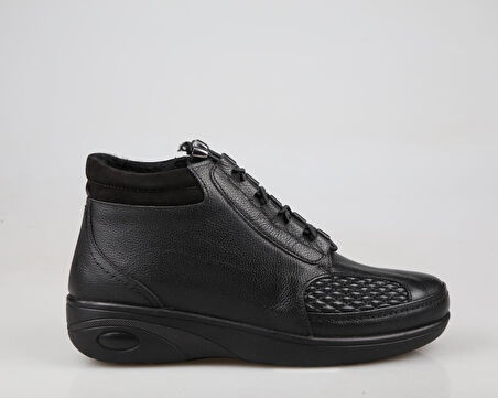 CASTLE BLACK 42645 Hakiki Deri Ortopedik Siyah Kadın Bot