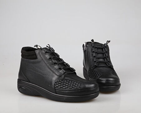 CASTLE BLACK 42645 Hakiki Deri Ortopedik Siyah Kadın Bot