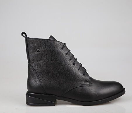 CASTLE BLACK 27491-1 Hakiki Deri Siyah Kadın Bot