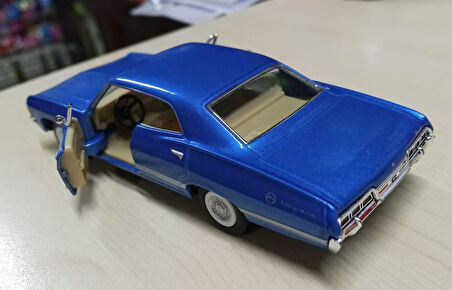 Kinsmart Oyuncak Metal Model Araba 1/36 Çek Bırak 1967 Mavi Chevrolet İmpala 