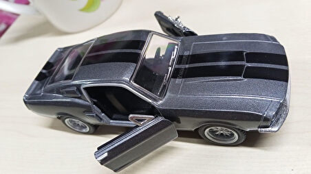 Kinsmart Oyuncak Metal Model Araba 1/36 Çek Bırak 1967 Siyah Shelby Gt-500 Füme