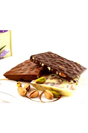 Dark Brown Bitter Sütlü ve Beyaz 1000 gr Antep Fıstıklı Karışık Beyoğlu Çikolatası