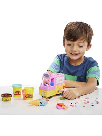 Hasbro Play-Doh Peppas Ice Cream Playset F3597