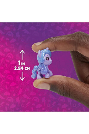 Mini Dünya Sihri Kristal Figür Anahtarlık Izzy Moonbow