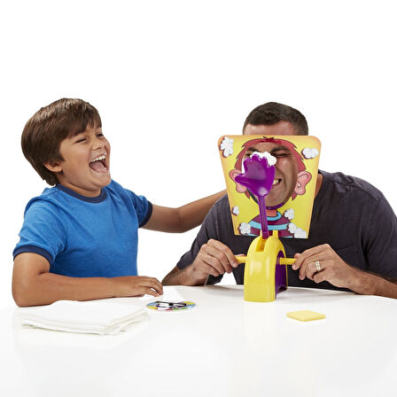 Hasbro Pie Face Pasta Surat Oyunu 5 Yaş ve Üzeri Eğlenceli Kutu Oyunu