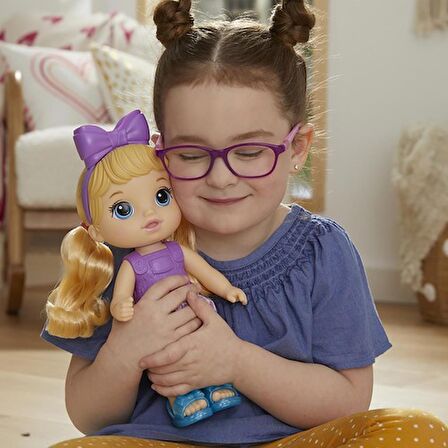 Baby Alive Köpüklü Saç Tasarımı Eğlencesi F5112 Lİsanslı Ürün