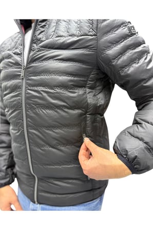 Erkek Kapitone Çizgili Desenli Kapüşonlu Slim Fit Şişme Casual Mont