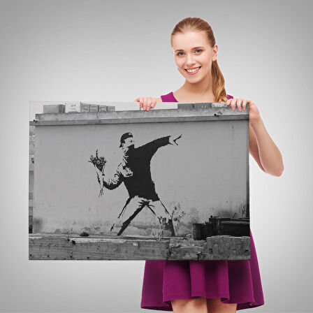 Bansky'nin Çiçek Atan Adam Eseri Kanvas Tablo-5014