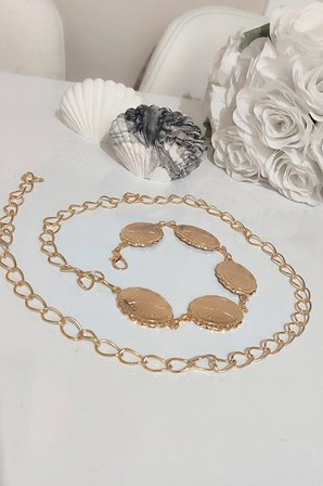 Kadın Gold Renk Vintage Madalyon Figürlü Oval Kabartma Desenli Şık Zincir Elbise ve Abiye, Ceket Kemeri - MFR5017