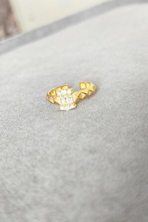 Ortası Baget Taşlı Gümüş Yüzük