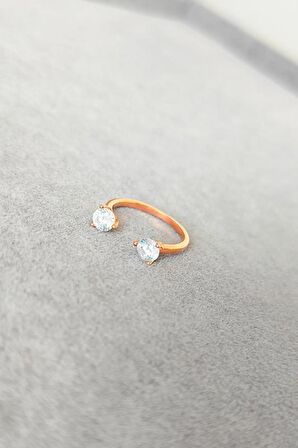 Beyaz Çift Taşlı Gümüş Yüzük