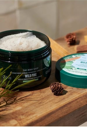 The Body Shop Wild Pine Vücut Peelingi 250ml