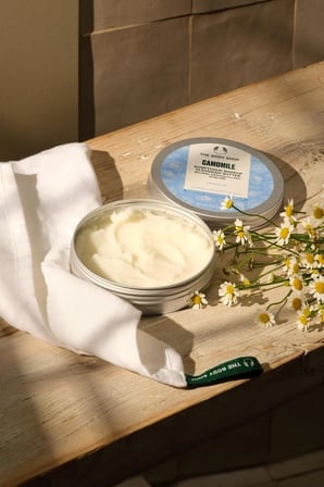 The Body Shop Camomile Butter Papatya Özlü Makyaj Temizleme Yağı 90 Ml