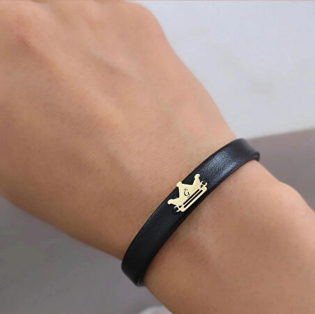 Ğ Harfine Özel 14 Ayar Altın Plakalı Hakiki Siyah Derili Taç Motifli Hediye Bileklik-503harf