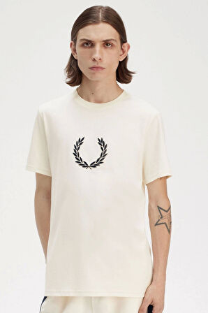 Fred Parry Erkek Ekru Logo Detaylı T-shirt