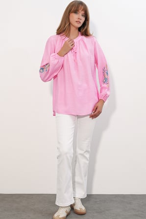 Kadın Nakışlı Oversize Bluz 1000 - Pembe