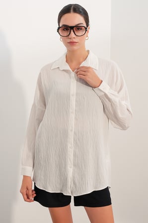 Kadın Çizgi Detaylı Oversize Gömlek 20407 - Beyaz